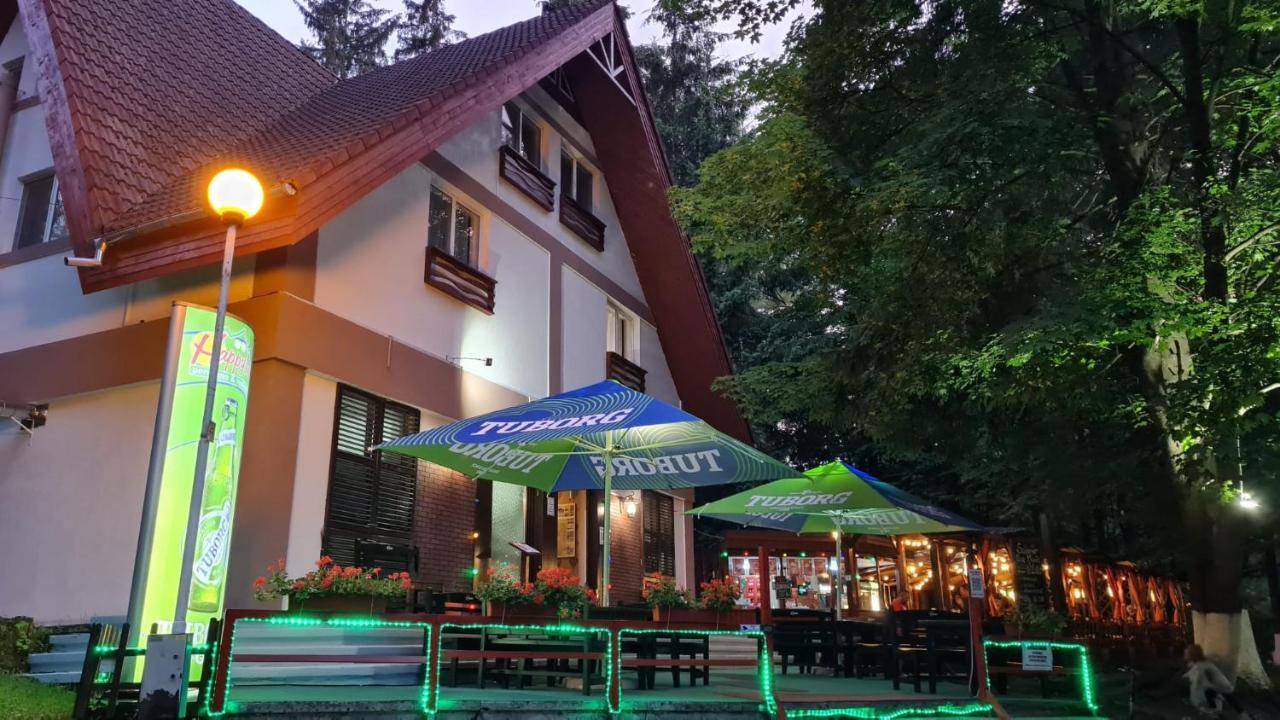 Pensiunea Happy Inn Vatra Dornei Bagian luar foto