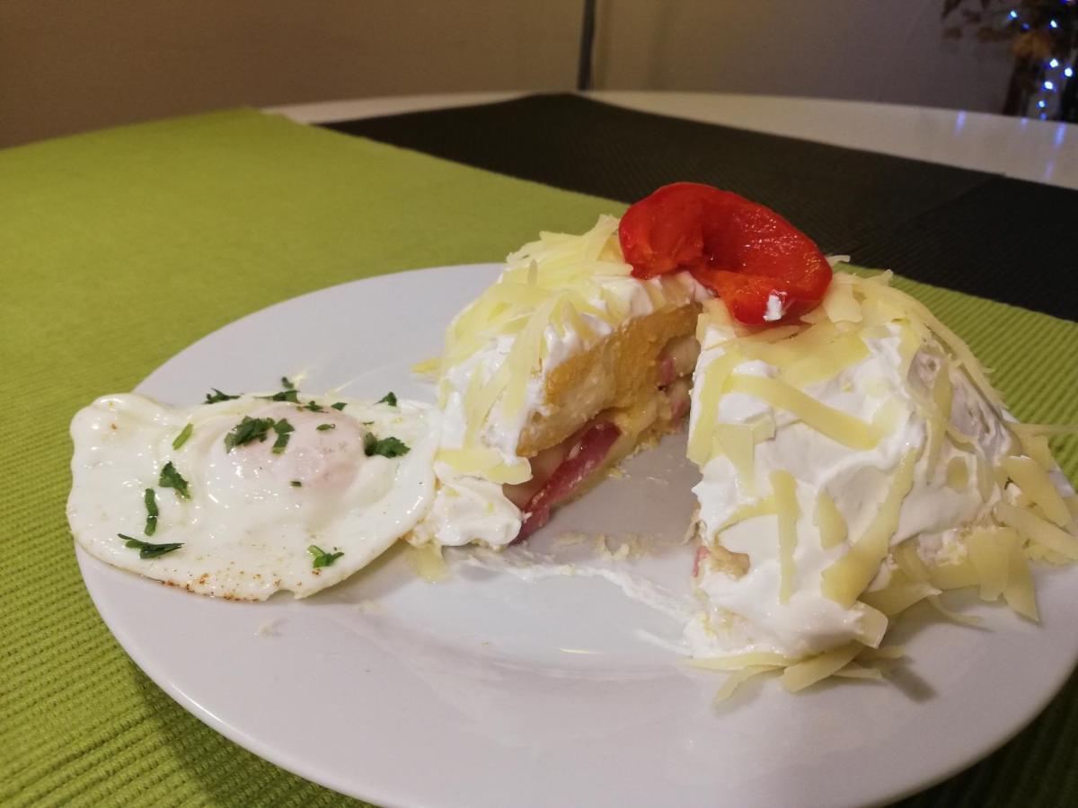Pensiunea Happy Inn Vatra Dornei Bagian luar foto